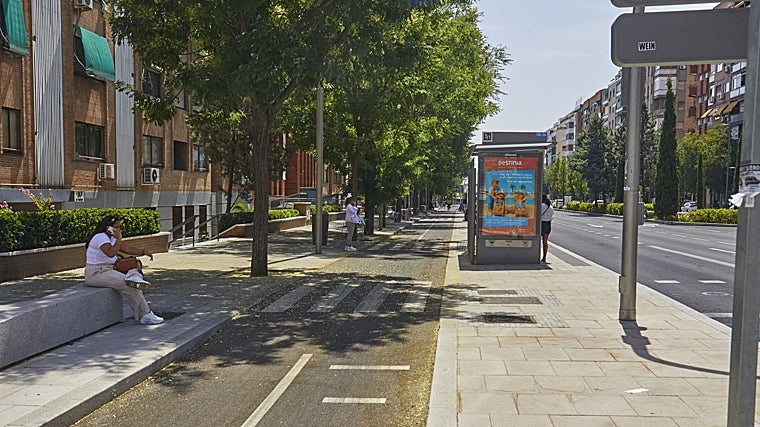 Uno de los carriles bici que se construyeron tras quitar el puente