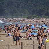 El pueblo de Cantabria que muchos comparan ya con Benidorm por la llegada masiva de turistas: dónde está y cómo llegar