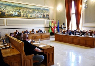 La Diputación gastará 78.000 euros en un mobiliario «más moderno» para el salón de plenos