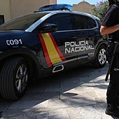 Detenido por intentar asfixiar a su mujer y apalearla en el suelo en la habitación de un hotel