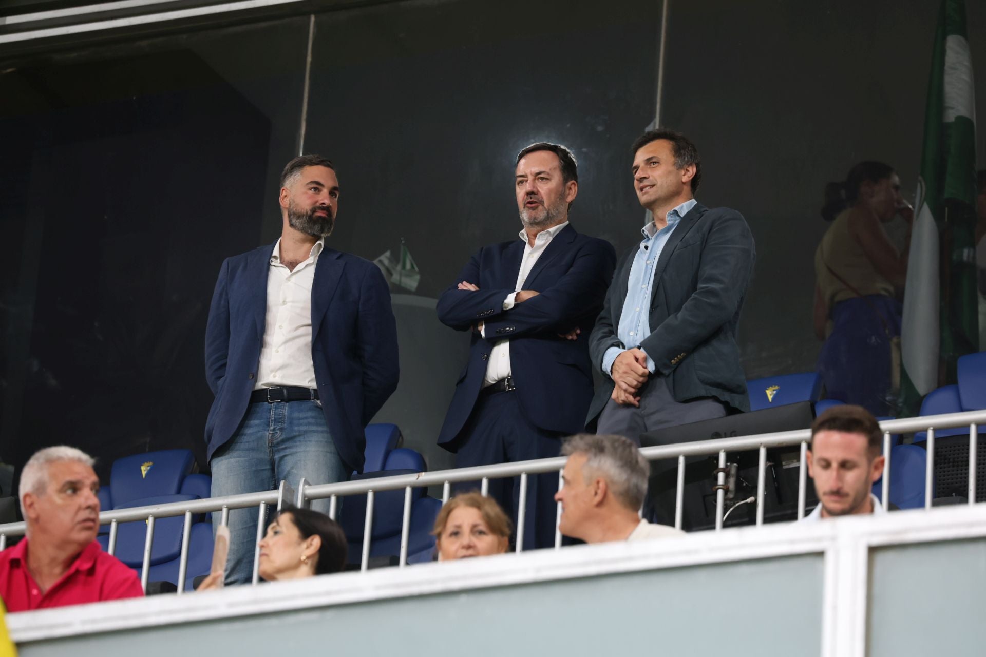 La derrota del Córdoba en el Ramón de Carranza, en imágenes