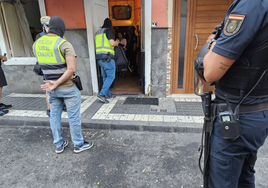 Al menos una decena de detenidos en una macroperación antidroga en Arenales,  Gran Canaria