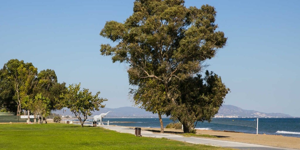 Muere un anciano de 88 años mientras se bañaba en una playa de la localidad castellonense de Oropesa del Mar