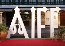 El Festival de Cine de Almagro premia a 'Ser un hombre' y 'Saint-Honorè'