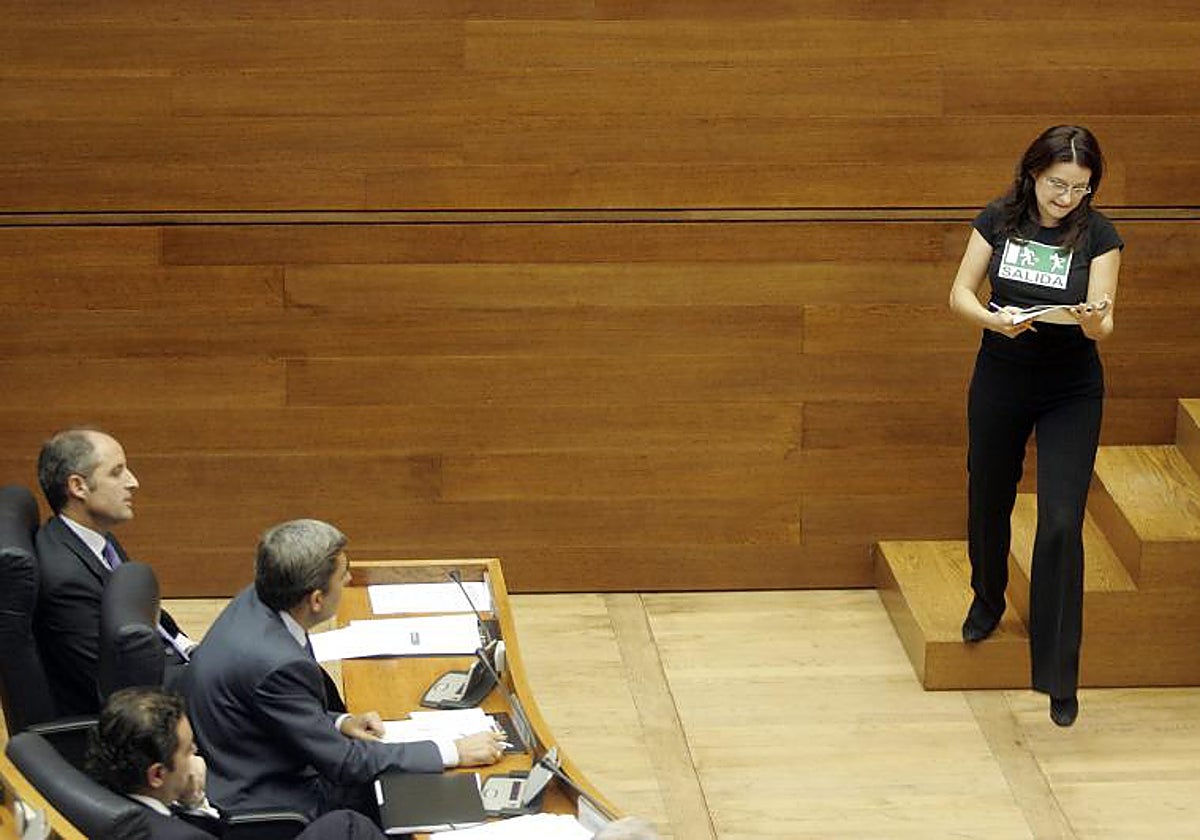 Imagen de archivo donde aparece el expresidente de la Generalitat Francisco Camps y la exvicepresidenta Mónica Oltra