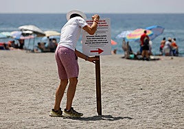 Playas cerradas al baño en Granada: un problema del que todos se desentienden
