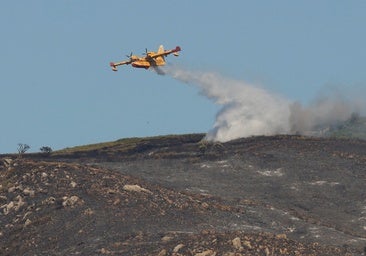 La Junta mantiene la alerta máxima por el incendio de Zahara pero autoriza todos los realojos