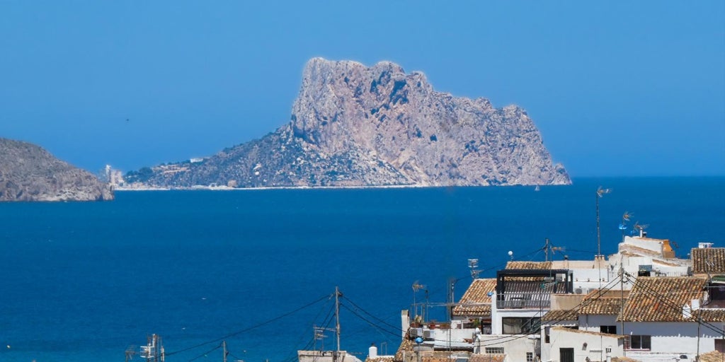Muere un joven de 21 años en una piscina de Calpe