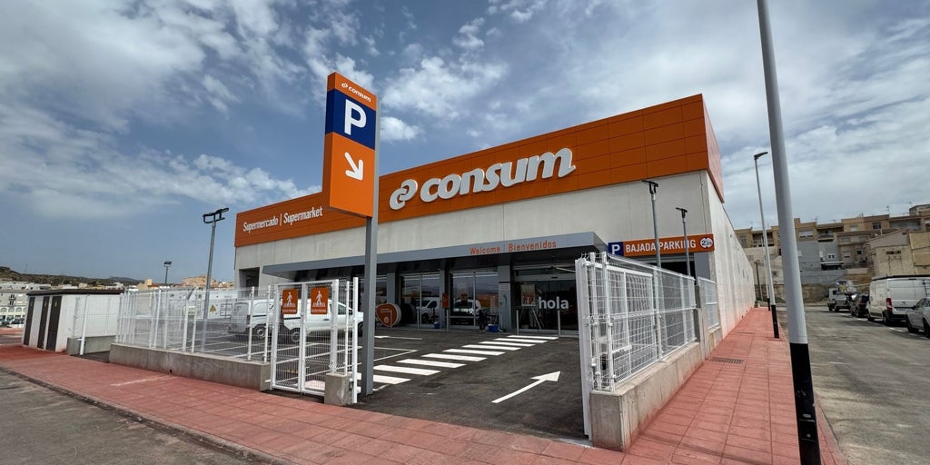 Consum abre supermercados con horario especial este viernes 15 de agosto