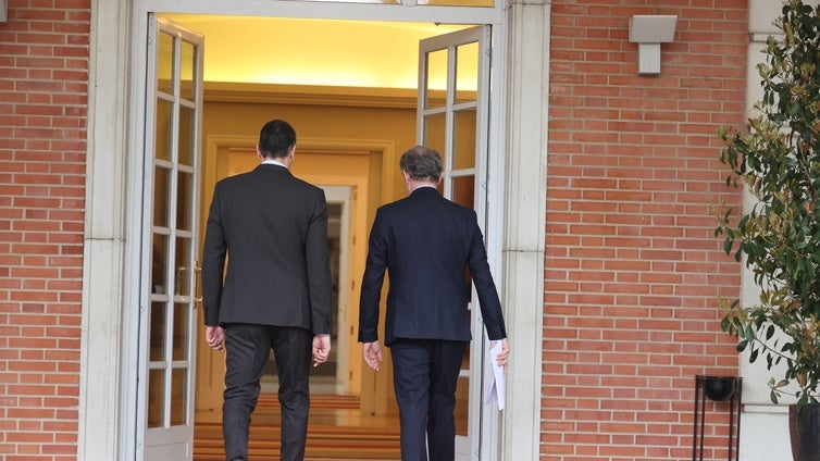 La mitad de los españoles considera que la sociedad está «rota»