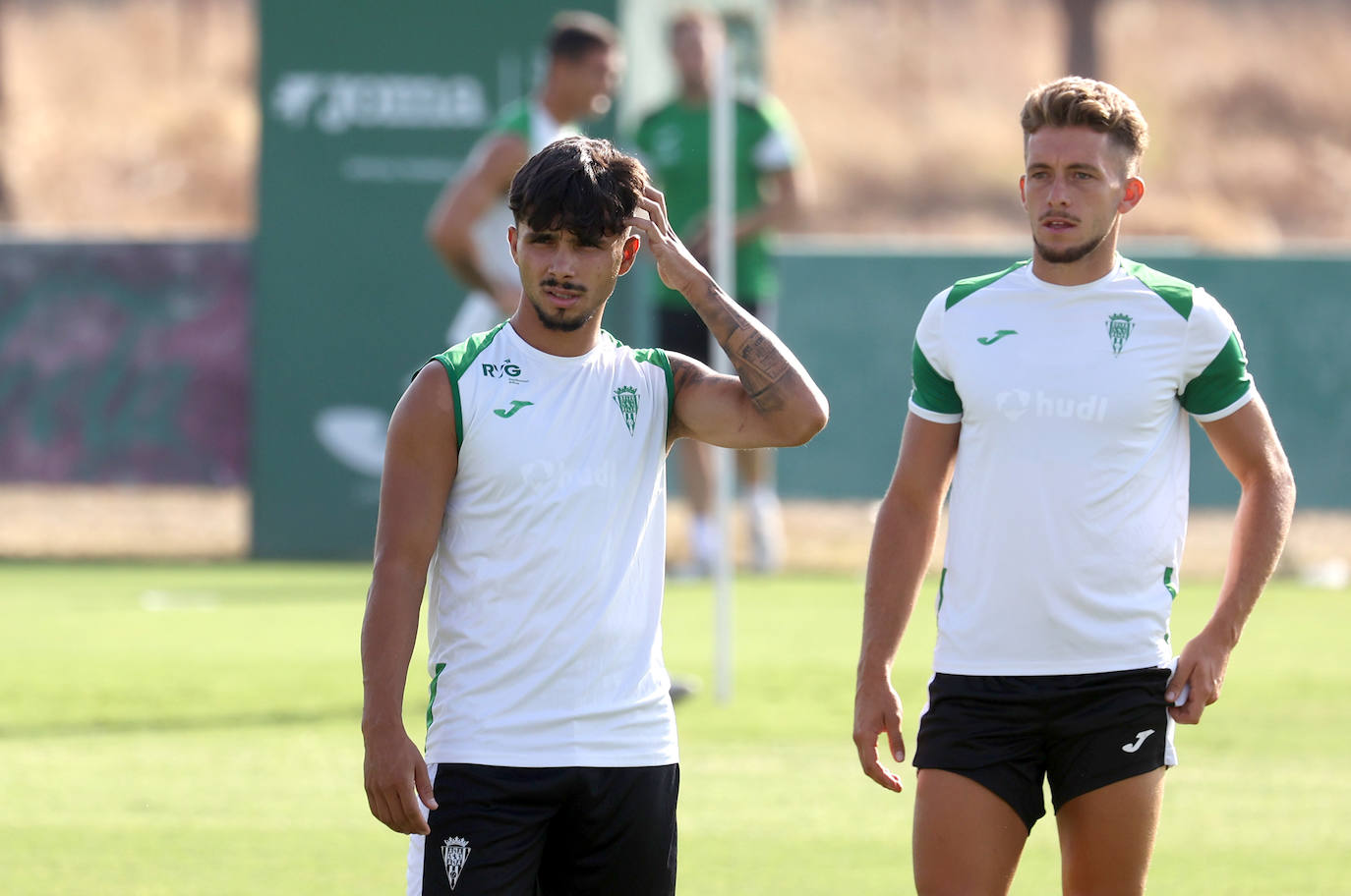 Las imágenes del Córdoba CF preparando ya su debú liguero en Gijón