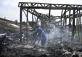 Incendio «explosivo» en Tres Cantos: «No podíamos hablar ni respirar; sentíamos las llamas en las ventanas»