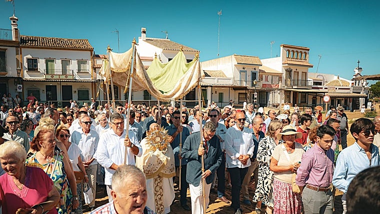 Procesión eucarística del Rocío Chico de 2024