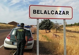 Vandalismo en Belalcázar: detenido por pinchar 100 neumáticos en cuatro días