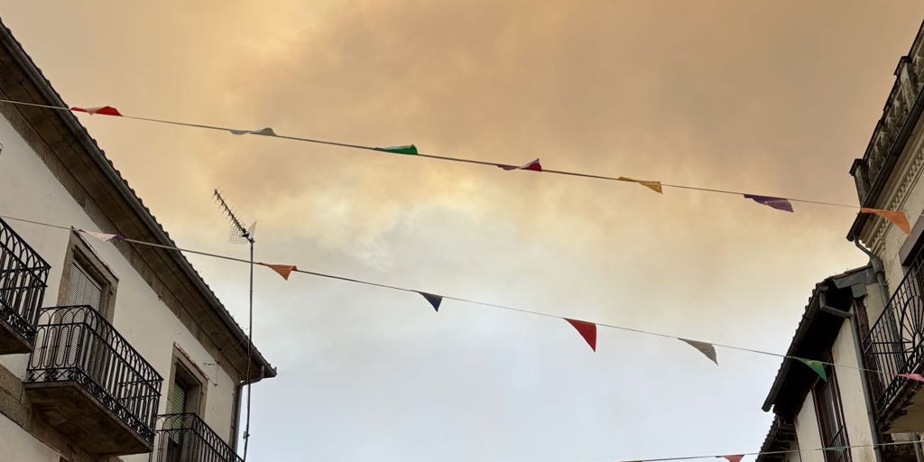Extremadura se tiñe de negro en plenas fiestas populares