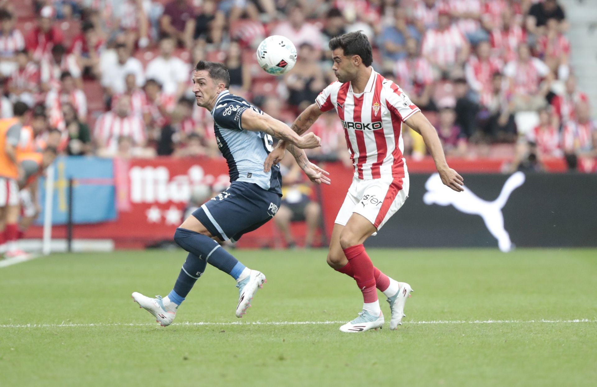 La derrota del Córdoba en Gijón, en imágenes