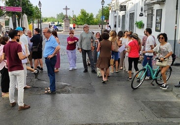Los comercios y vecinos de la Judería y La Medina exigen más seguridad en el Casco Histórico