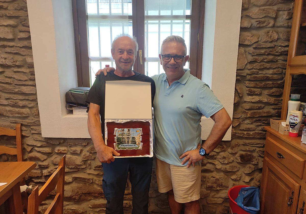 Imagen de Iñaki y Antonio durante su reencuentro