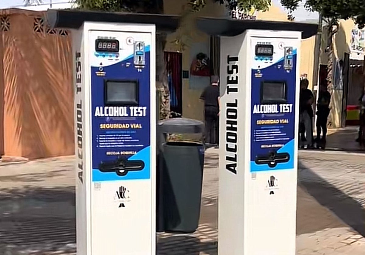 Las máquinas de control de alcoholemia virales de la Feria de Málaga