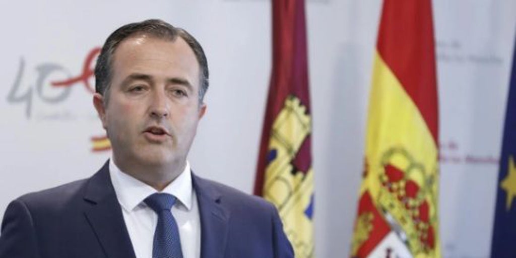 Vox acusa a Page de ocultar información sobre la llegada de 320 menores inmigrantes a Castilla-La Mancha