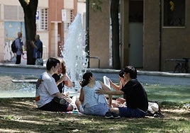Alerta sobre el relevo generacional en Castilla-La Mancha: al mercado laboral entrará un joven por cada tres jubilados en la próxima década