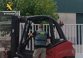 La rápida actuación de la Guardia Civil permite detener a tres ladrones de fábricas en Valencia