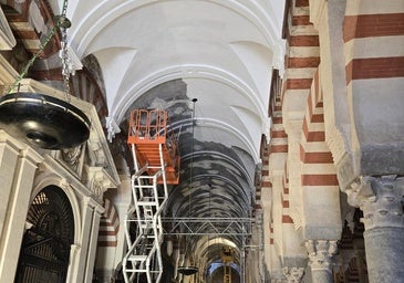 La restauración de la Mezquita se divide en dos fases: una primera para las cubiertas y la otra en las capillas