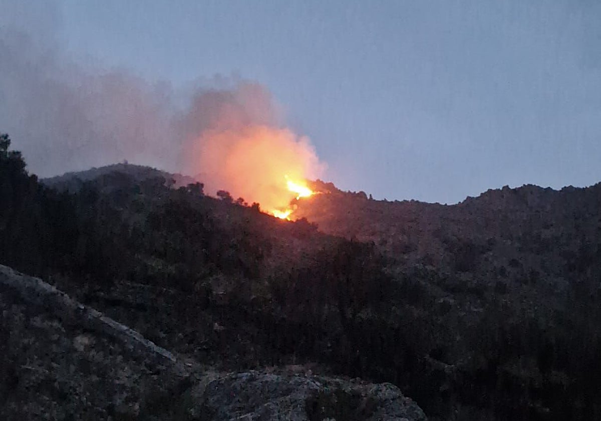 El fuego de Alhama, a primera hora de la mañana
