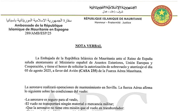 Imagen - Un avión militar mauritano aterriza en un aeródromo sin control policial en Soria