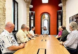 La alcaldesa socialista de San Fernando pide a Defensa que resuelva la situación de impago a los trabajadores de Torregorda