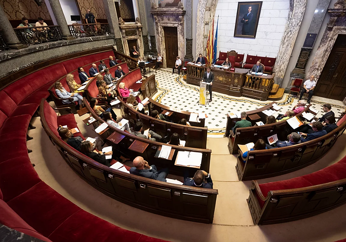 Imagen de archivo tomada en el hemiciclo municipal del Ayuntamiento de Valencia