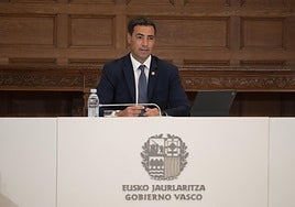 Pradales se apoya en el Supremo para justificar la inacción ante los carteles proetarras