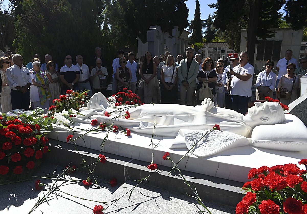 Homenaje a Manolete este jueves en el cementerio de la Salud