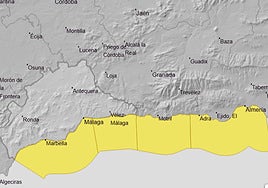 Alerta amarilla hoy jueves en playas de Andalucía por olas de hasta tres metros: estas son las zonas afectadas