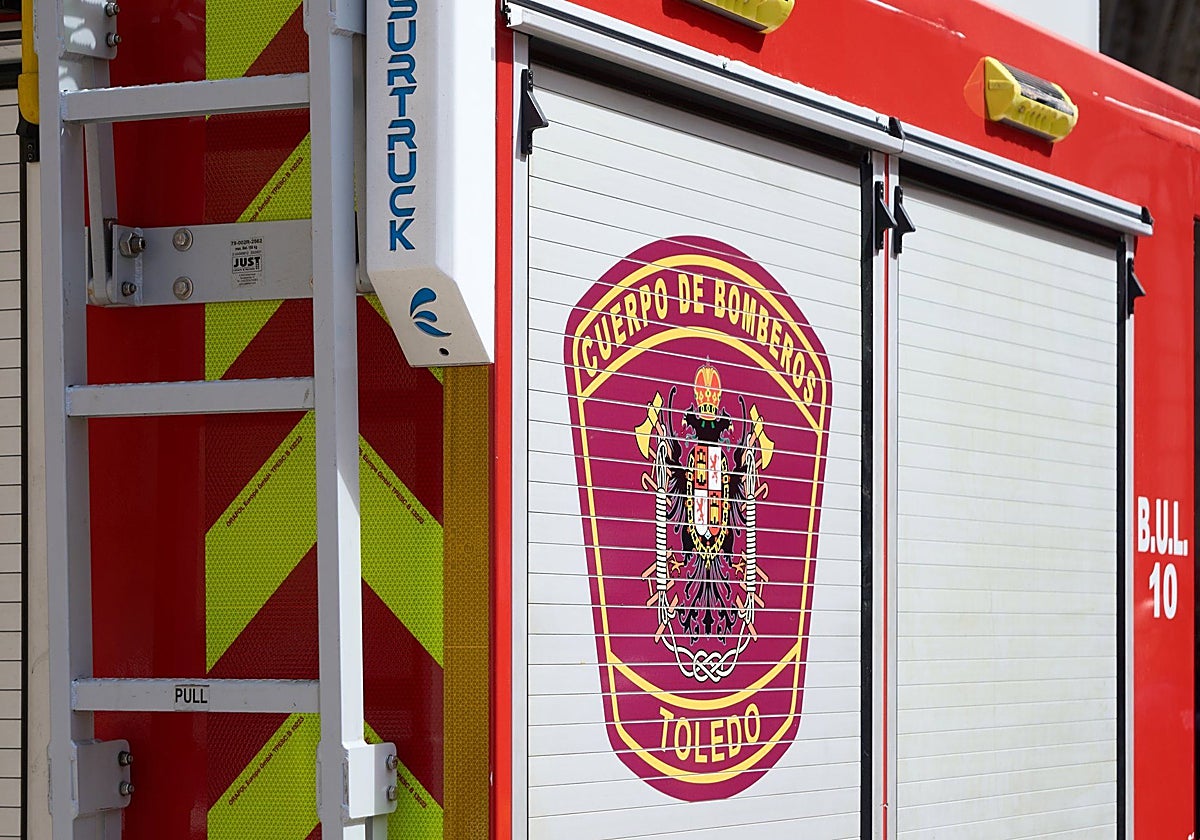 Desalojados una veintena de vecinos tras declararse un incendio en la ...