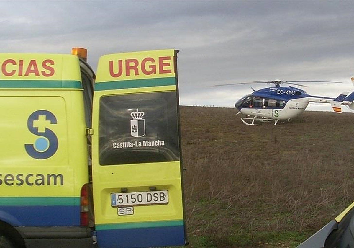 Dos heridos graves tras una colisión entre un turismo y un camión en Mirabueno (Guadalajara)