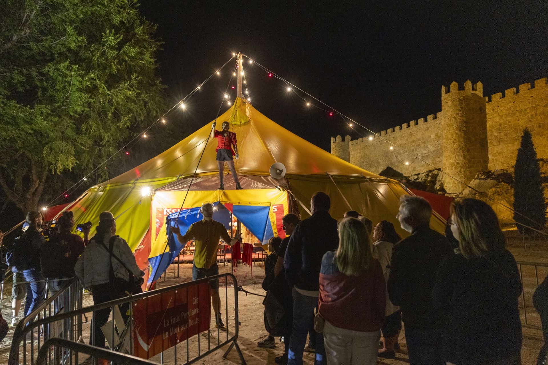 Ávila se rinde a la magia del Cir&amp;Co