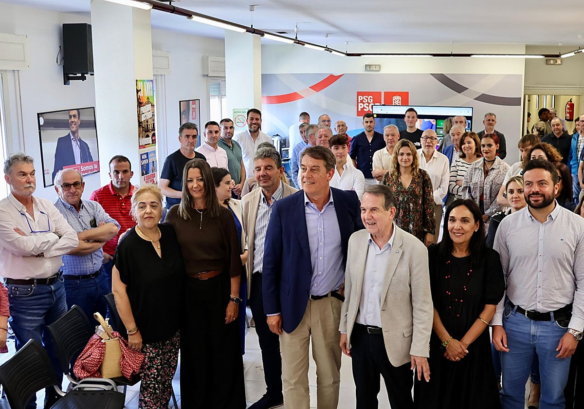 Besteiro, este lunes en su encuentro con alcaldes socialistas, en Orense