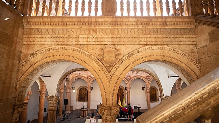 Interior del castillo, hecho a imagen y semejanza de los castillos renacentistas italianos
