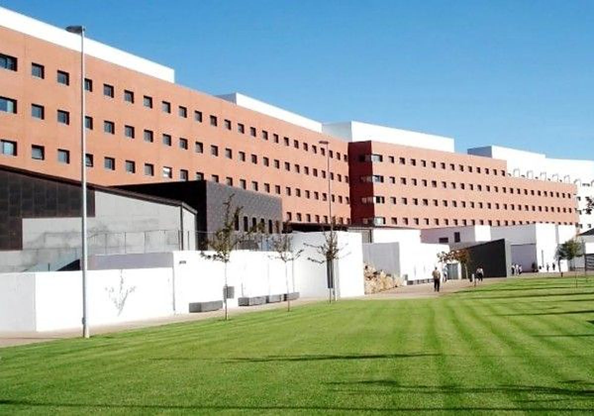 Foto de archivo de la fachada del hospital de Ciudad Real