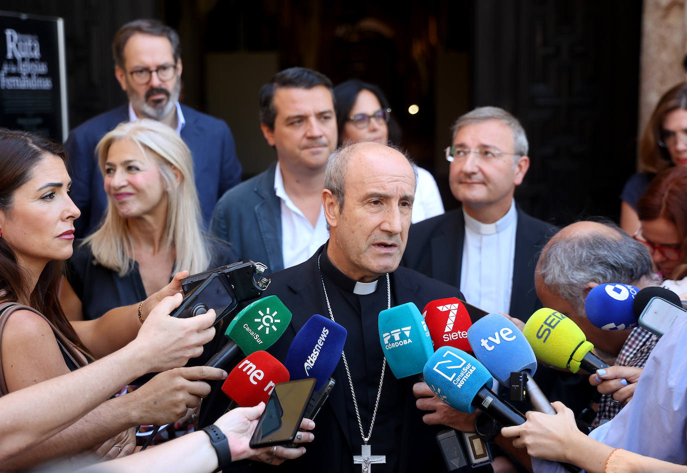 Los impactantes trabajos de emergencia en la Mezquita de Córdoba, en imágenes