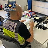 Detienen a dos jóvenes en Elche tras ser utilizados como 'mulas' financieras