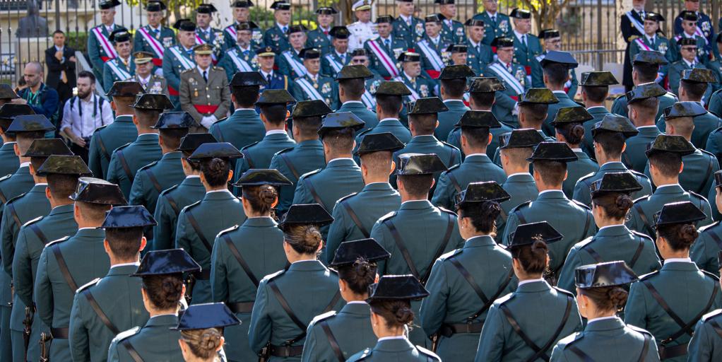 Avalan la exclusión de un aspirante a guardia civil en la Región de Murcia por hablar demasiado rápido y una caligrafía «difícilmente legible»