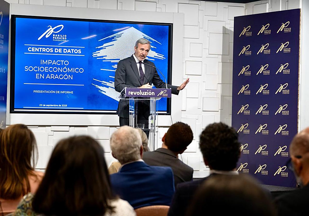 El presidente Azcón, en la en la presentación del estudio de la Fundación Basilio Paraíso sobre el impacto económico y social de los Centros de Datos