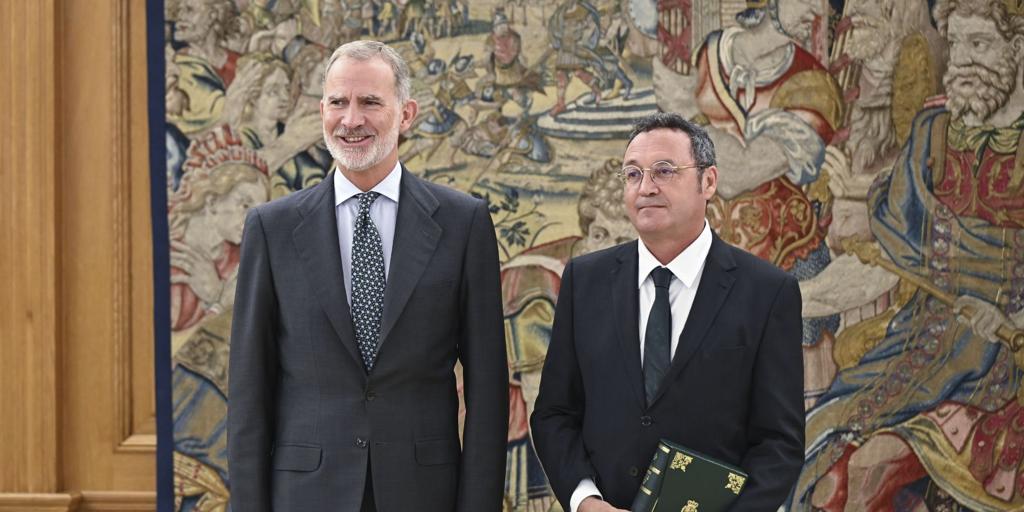 El procesado García Ortiz entrega la Memoria Anual de la Fiscalía al Rey