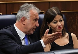 La descoordinación entre los ministerios de Juventud e Infancia y Política Territorial paraliza el reparto de menores