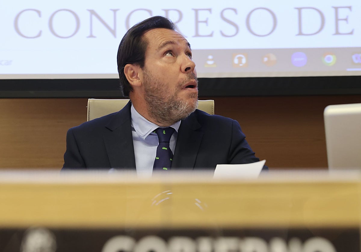Óscar Puente, en el Congreso de los Diputados.