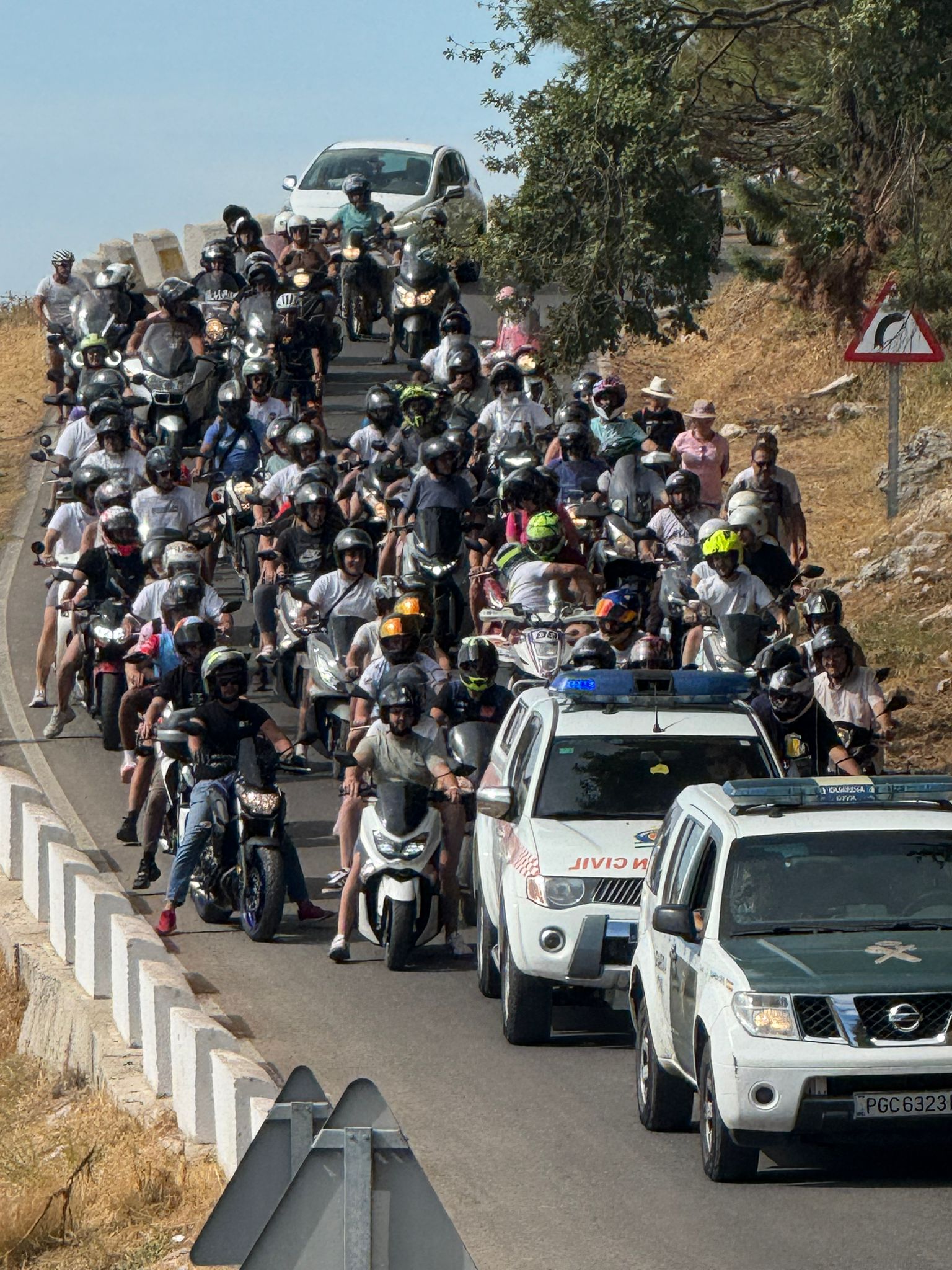 La emocionante &#039;Bajá&#039; de la Virgen de la Sierra de Cabra, en imágenes
