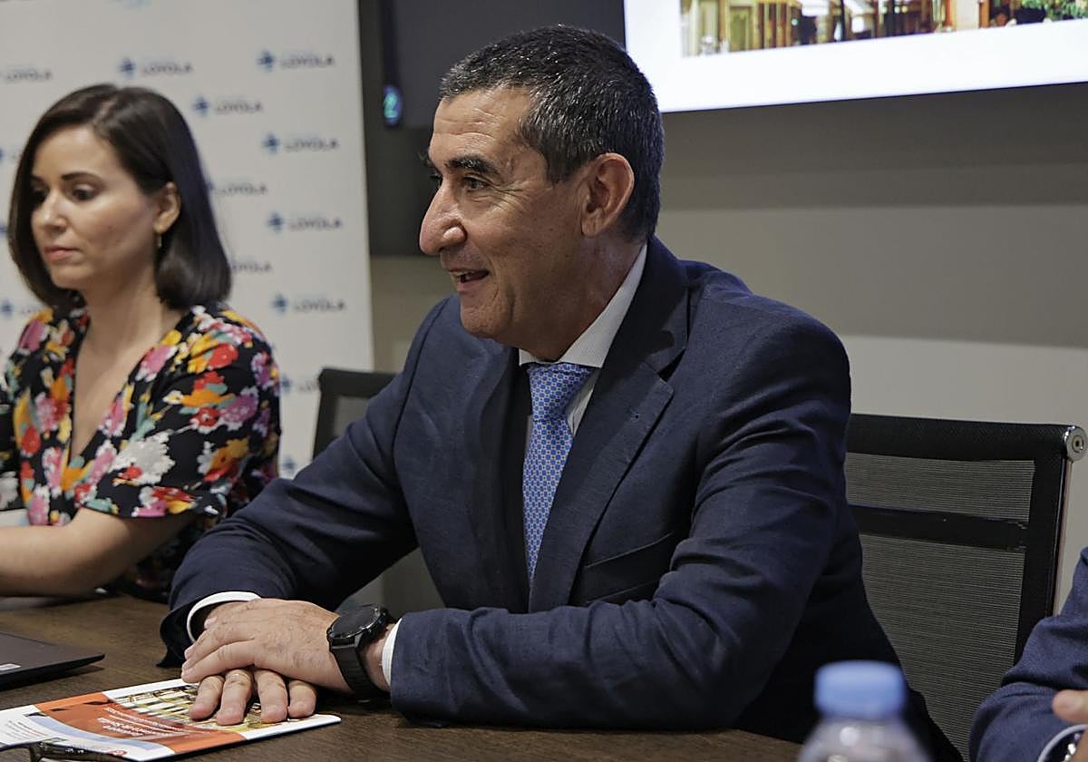 Francisco J. Tato, decano del Colegio de Economistas de Sevilla