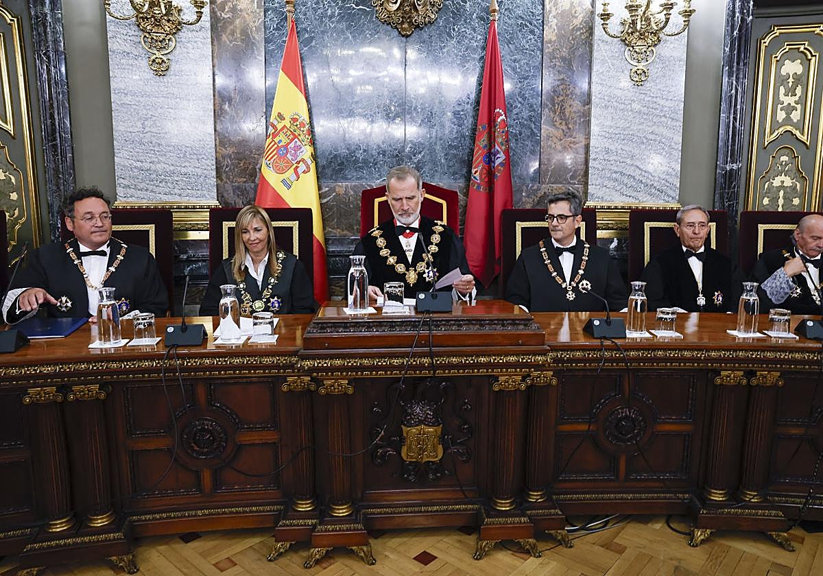 Apertura del año judicial presidida por el Rey Felipe, en directo: intervención de Álvaro García Ortíz, Isabel Perelló y últimas noticias hoy